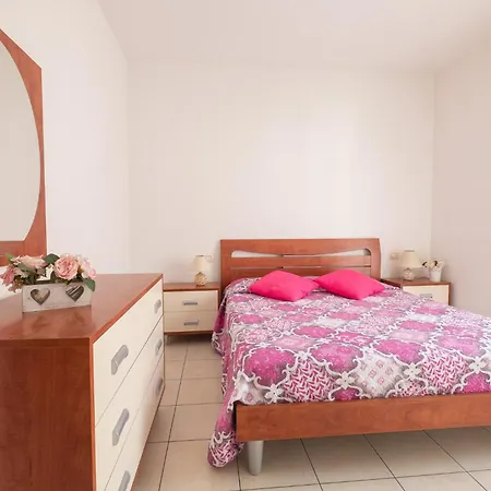 Appartement Ficus 3 - Pineto