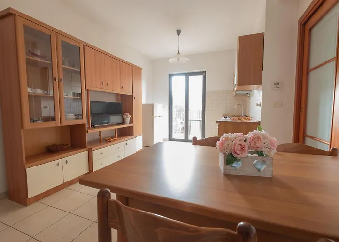 Διαμέρισμα Ficus 3 - *